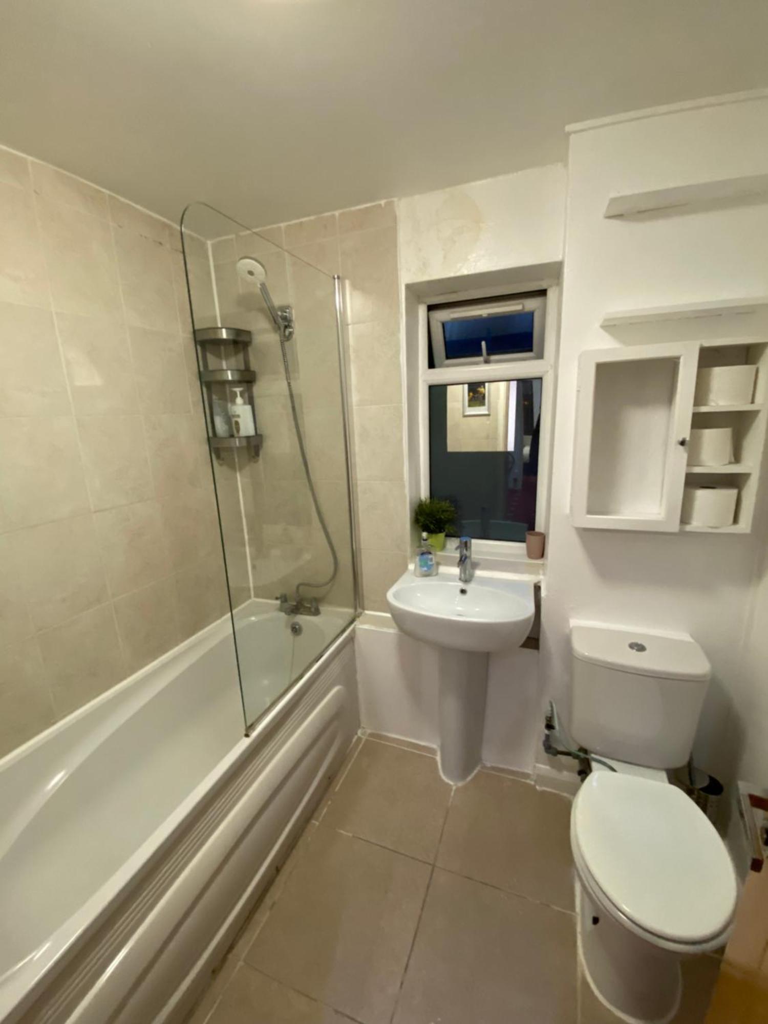 Fabulous Private Bedrooms Near Euston Station, Central London Exterior foto