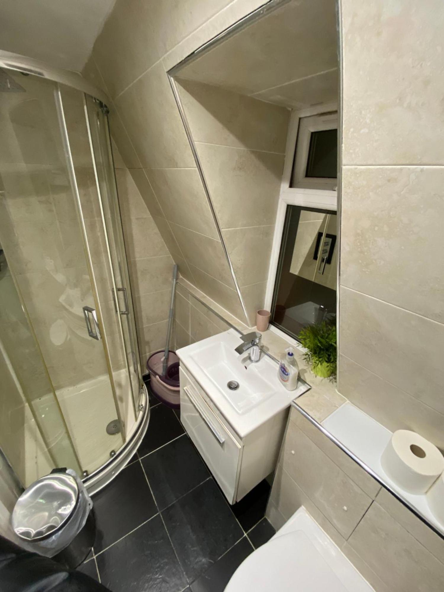 Fabulous Private Bedrooms Near Euston Station, Central London Exterior foto