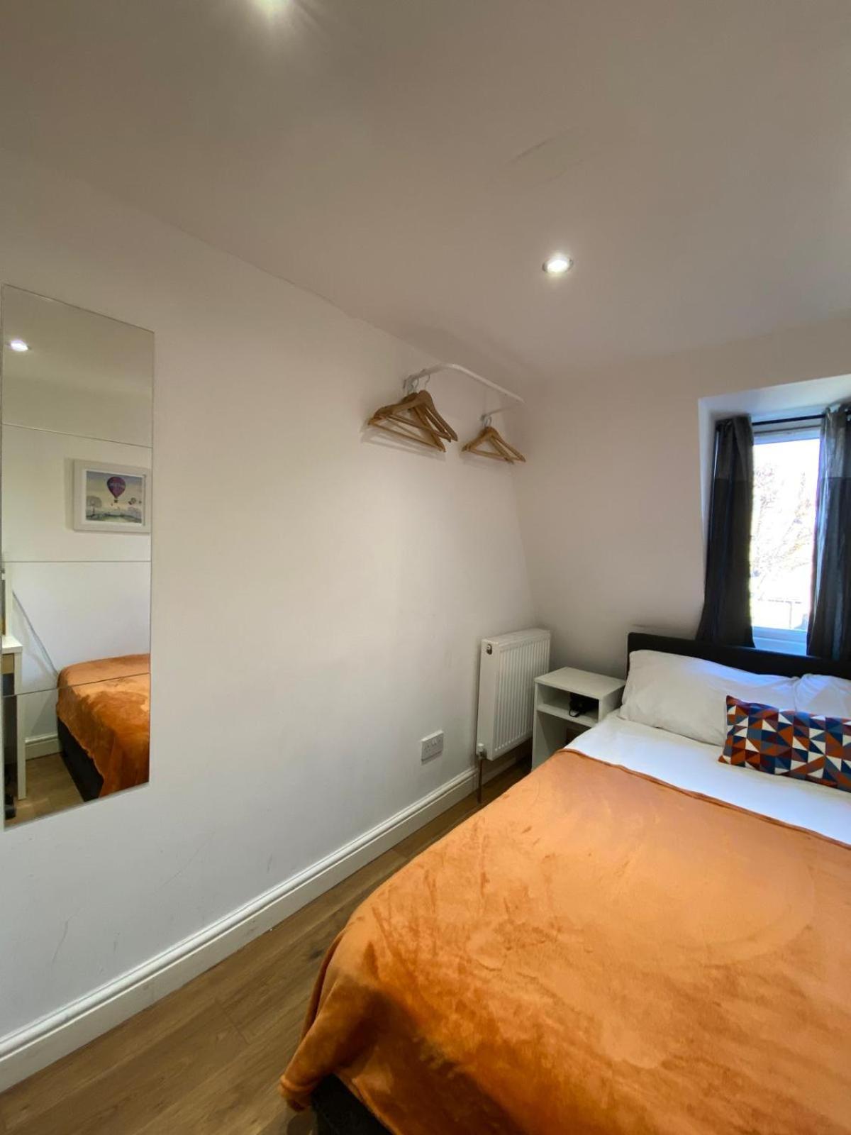 Fabulous Private Bedrooms Near Euston Station, Central London Exterior foto