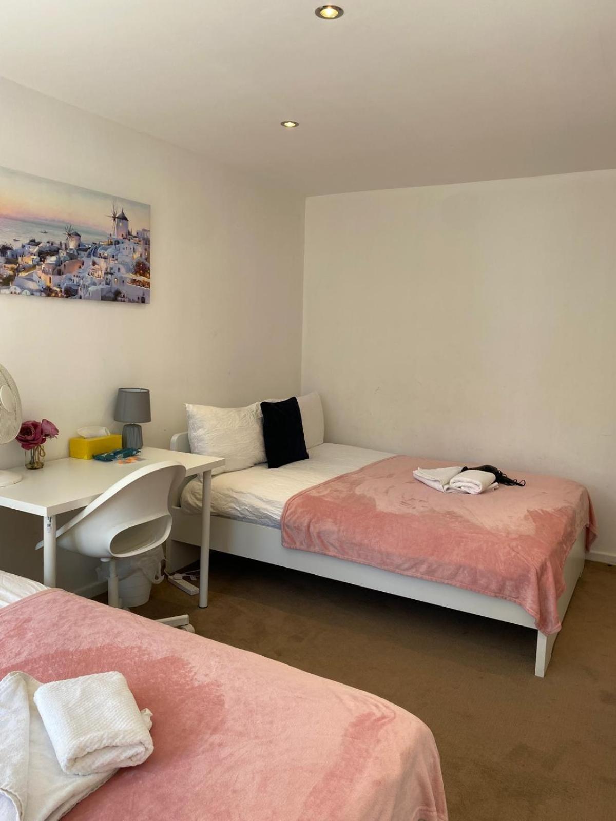 Fabulous Private Bedrooms Near Euston Station, Central London Exterior foto