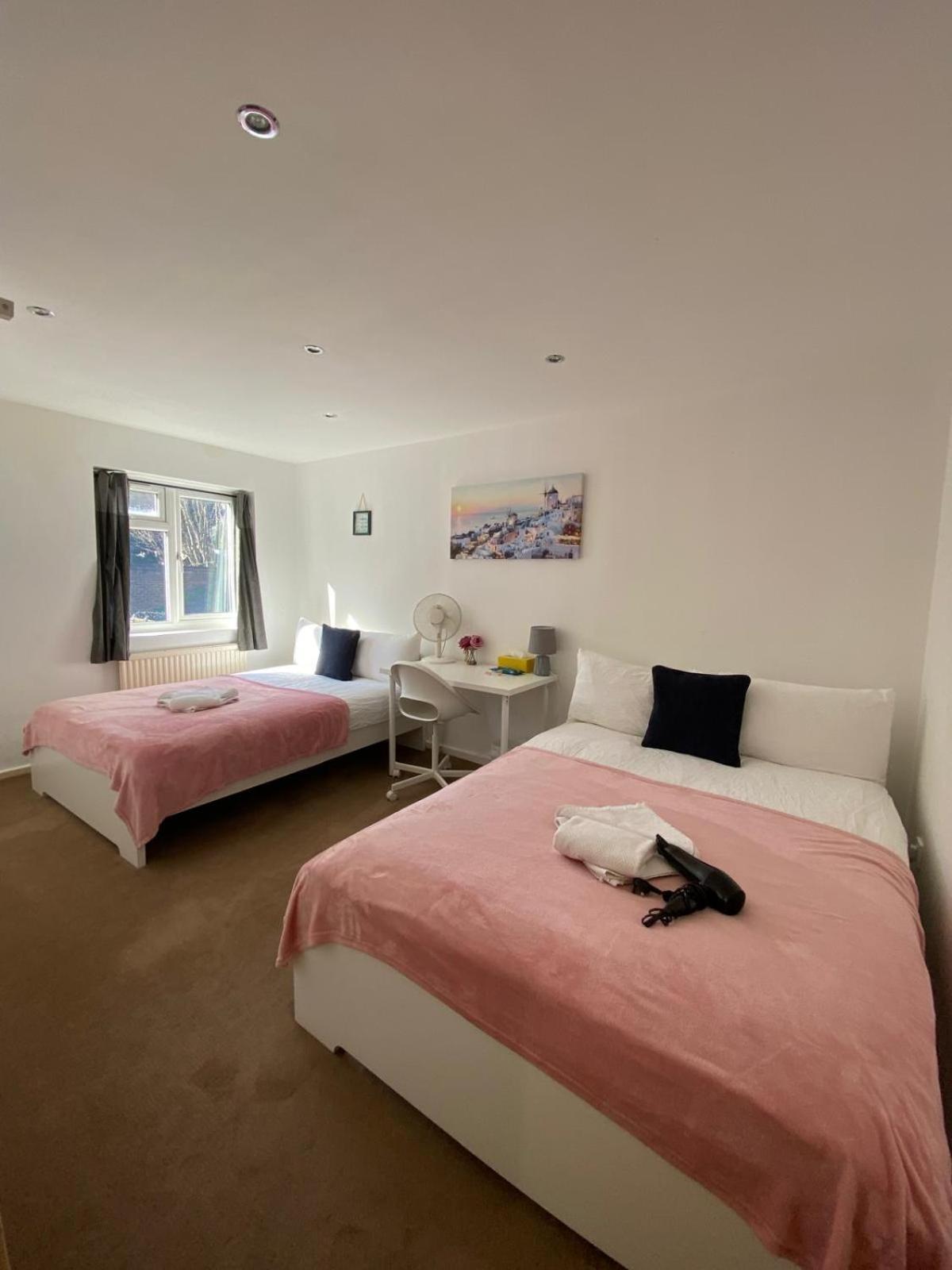 Fabulous Private Bedrooms Near Euston Station, Central London Exterior foto