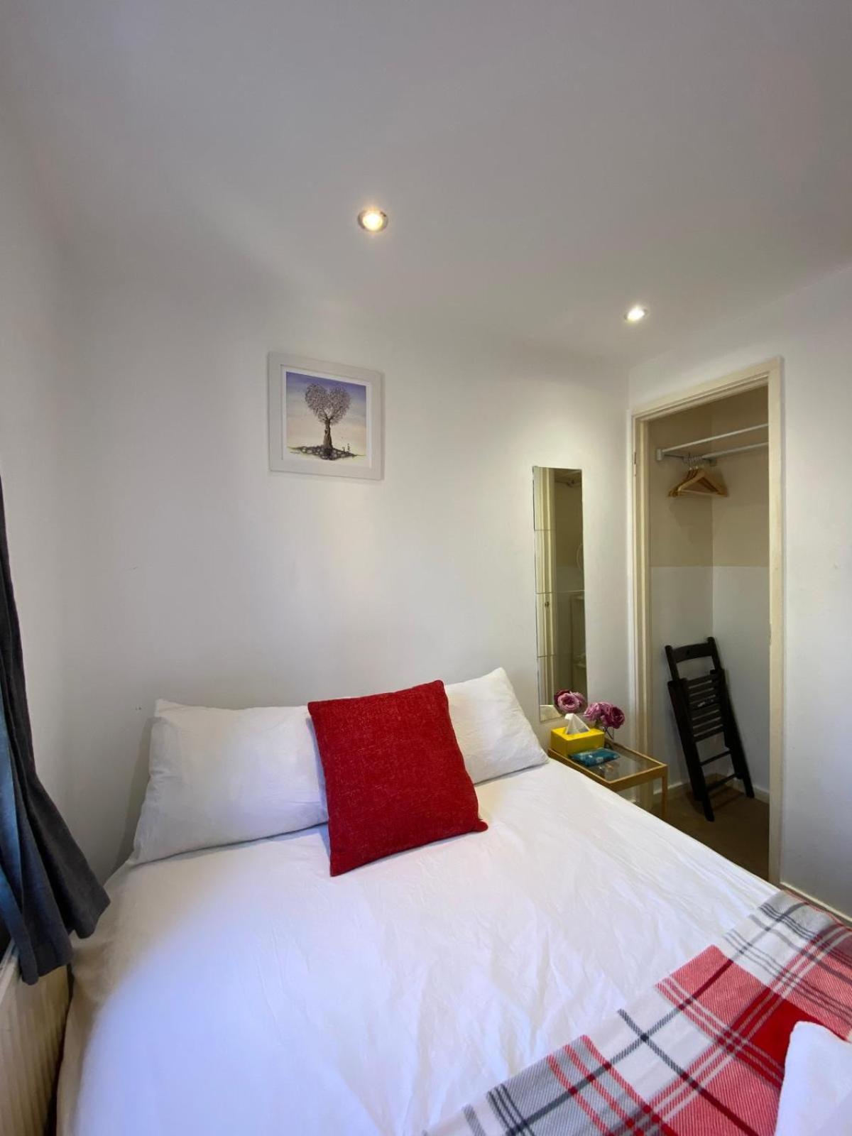 Fabulous Private Bedrooms Near Euston Station, Central London Exterior foto